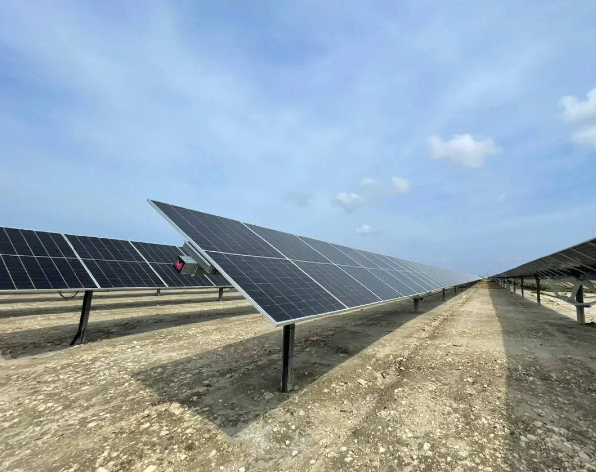 Spitalla Solar Photovoltaic Park 100 MW - Foto 1
